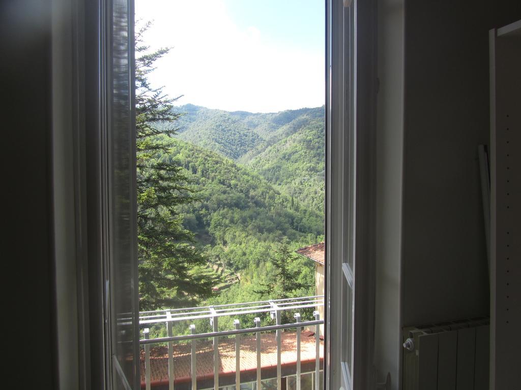 La Felice Casa Di Nonno Battistino Lägenhet Apricale Rum bild